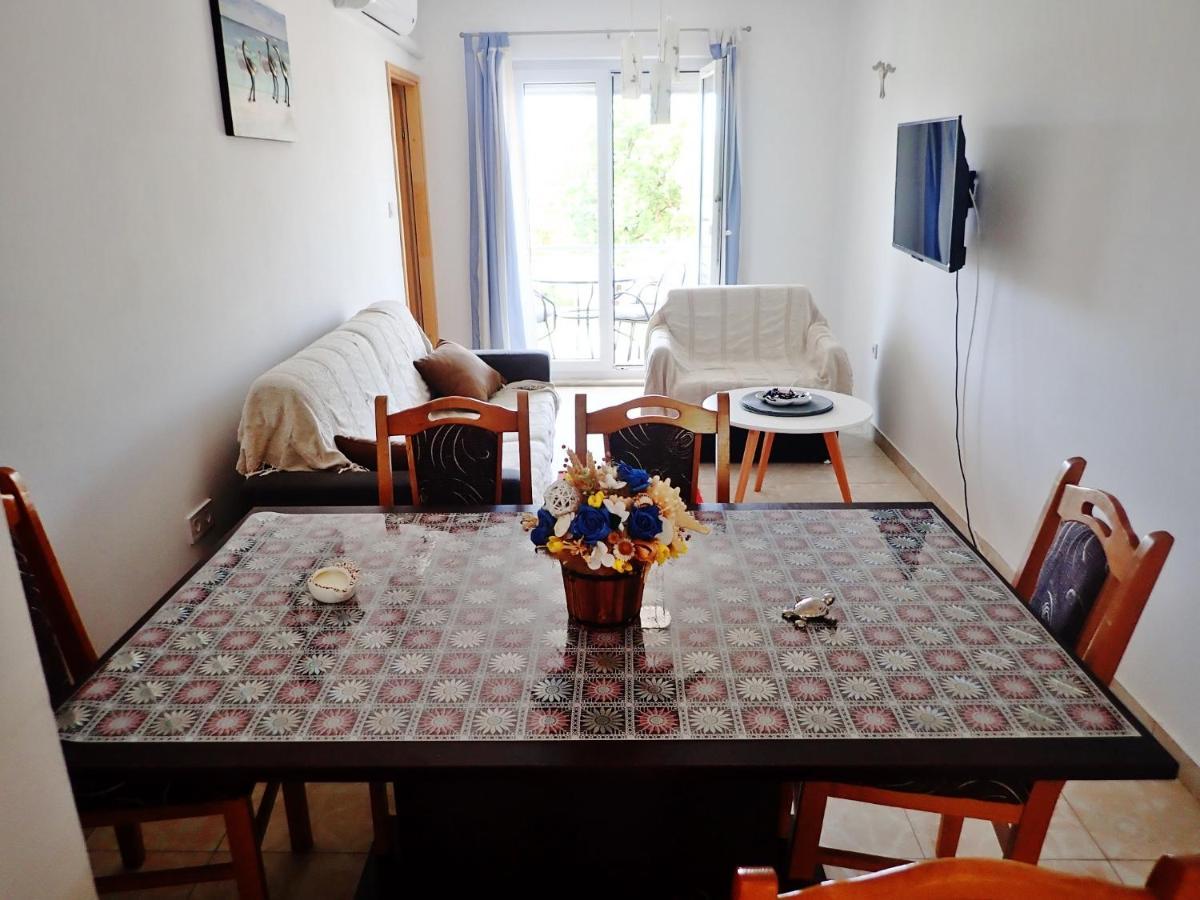 Apartment Maca Стариград-Пакленица Экстерьер фото